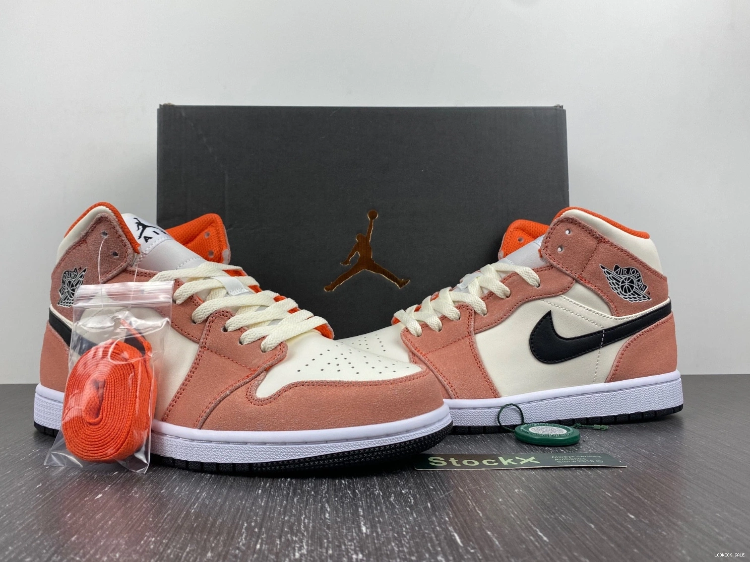 Reps Jordan DV1336-800 (GS) Mid SE Orange Suede - 1 0517